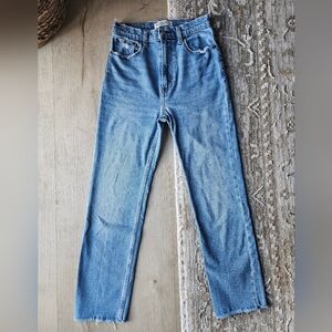 Abercrombie & Fitch Light Blue High Raise Ankle Straight Jeans